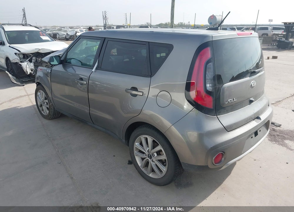 2018 KIA SOUL VIN: KNDJP3A53J7544433