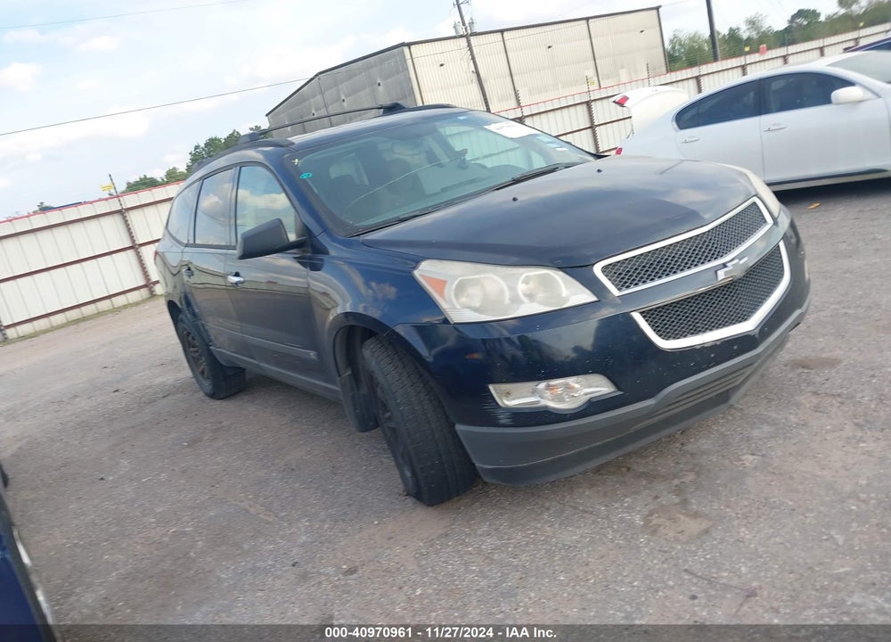 2010 CHEVROLET TRAVERSE LS VIN: 1GNLREED4AS154591