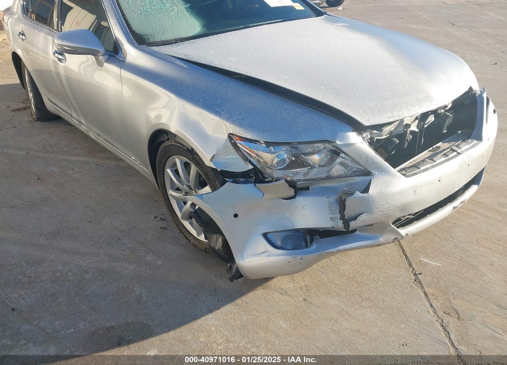 2010 LEXUS LS 460 VIN: JTHBL5EF9A5092271