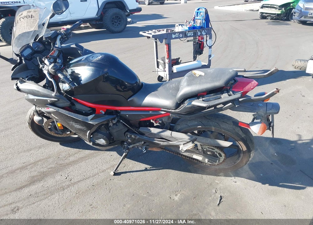 2016 YAMAHA FZ6 RC VIN: JYARJ18Y6GA003263
