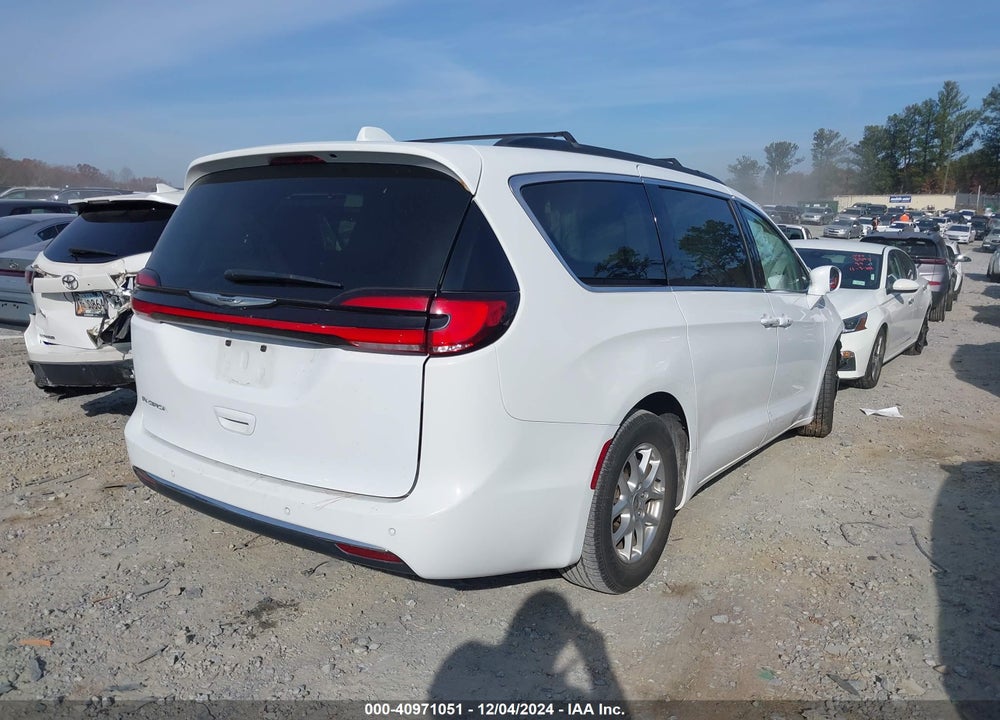 2022 CHRYSLER PACIFICA TOURING L VIN: 2C4RC1BG7NR160789