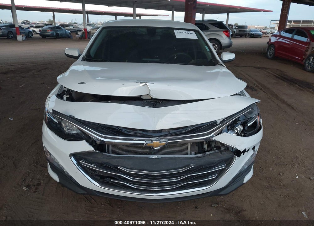 2022 CHEVROLET MALIBU FWD LT VIN: 1G1ZD5ST7NF142830