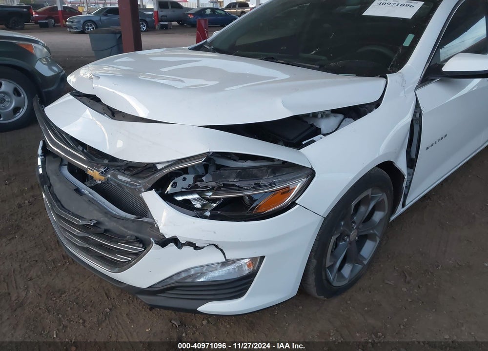 2022 CHEVROLET MALIBU FWD LT VIN: 1G1ZD5ST7NF142830