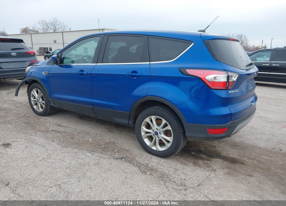 2017 FORD ESCAPE SE VIN: 1FMCU9GD1HUC93583