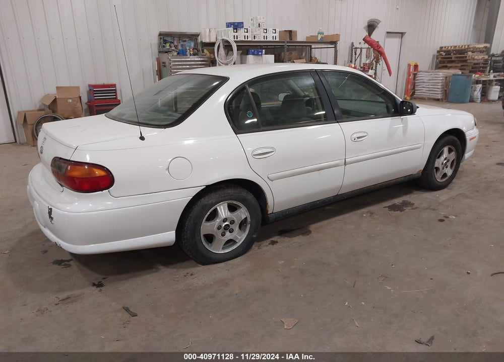 2004 CHEVROLET CLASSIC VIN: 1G1ND52F44M594530