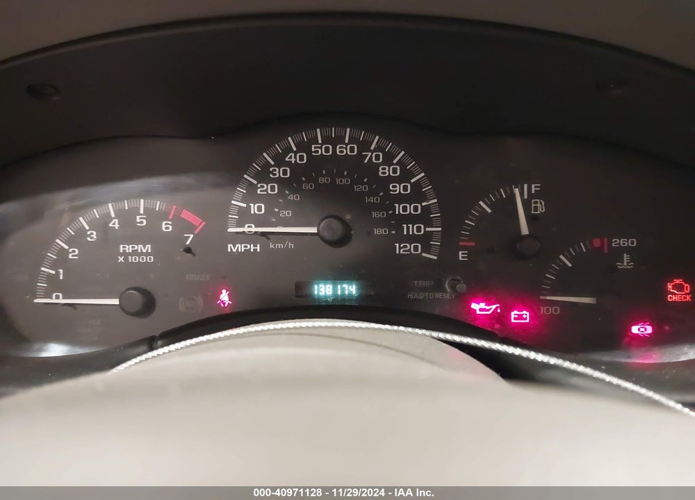 2004 CHEVROLET CLASSIC VIN: 1G1ND52F44M594530