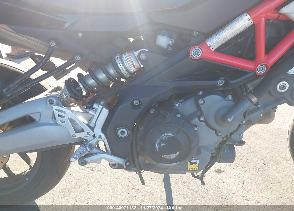 2013 APRILIA SHIVER 750 VIN: ZD4RAC018DS000518