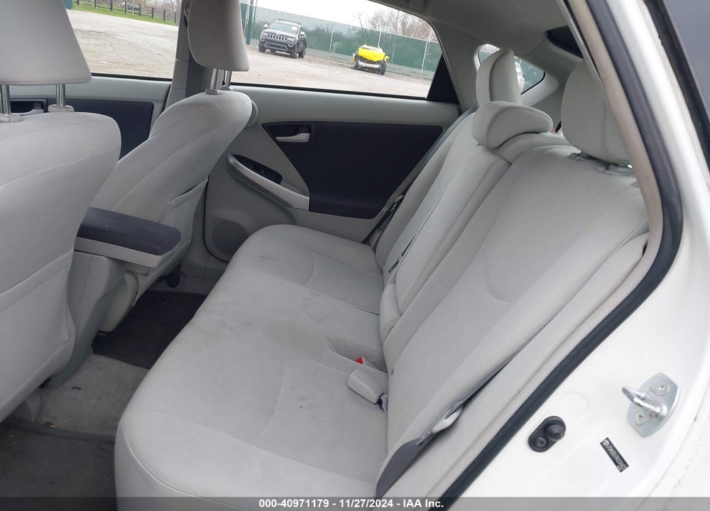 2010 TOYOTA PRIUS III VIN: JTDKN3DU7A0234422