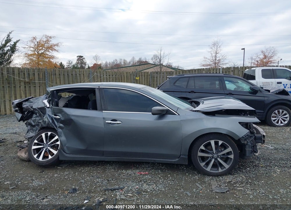 2017 NISSAN ALTIMA 2.5 SR VIN: 1N4AL3AP7HN360315
