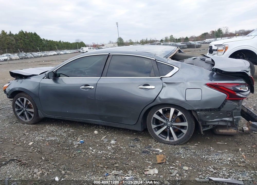 2017 NISSAN ALTIMA 2.5 SR VIN: 1N4AL3AP7HN360315