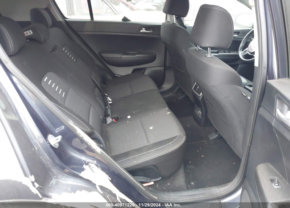 2018 KIA SPORTAGE LX VIN: KNDPM3AC6J7472371