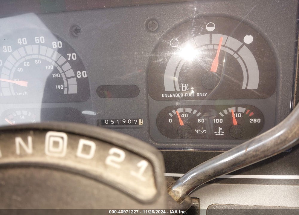 1991 CHEVROLET P30 VIN: 1GBKP37N3M3311325