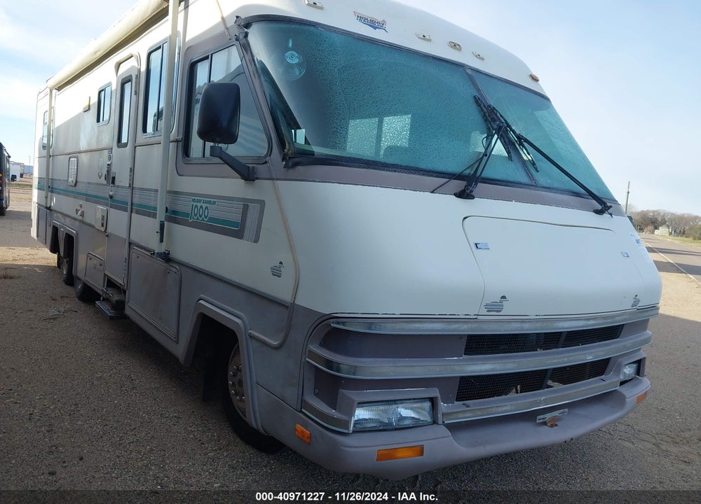 1991 CHEVROLET P30 VIN: 1GBKP37N3M3311325