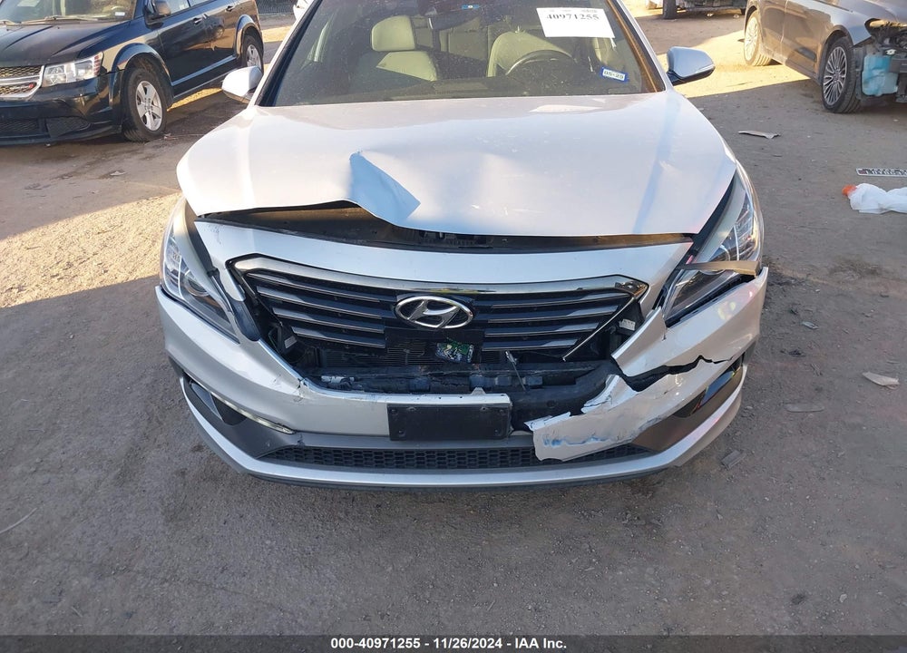 2015 HYUNDAI SONATA VIN: 5NPE34AB9FH050444