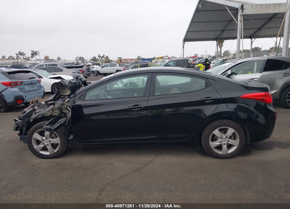 2011 HYUNDAI ELANTRA GLS VIN: 5NPDH4AE2BH031719