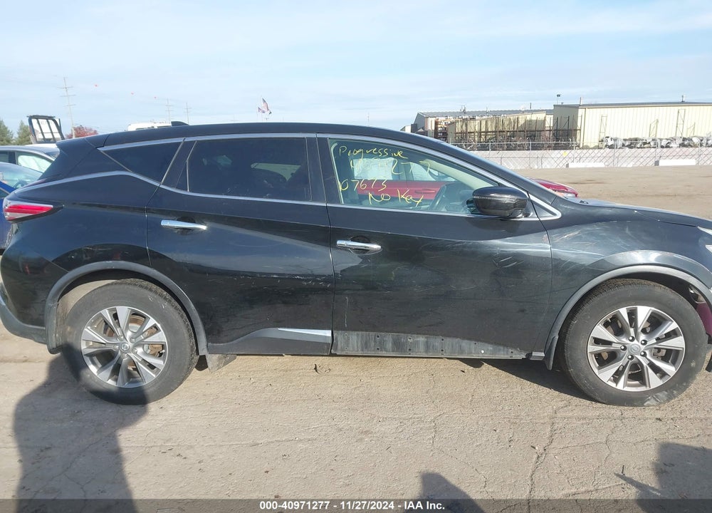 2018 NISSAN MURANO S VIN: 5N1AZ2MH6JN107673