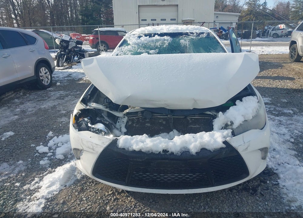 2016 TOYOTA CAMRY SE VIN: 4T1BF1FK2GU136215