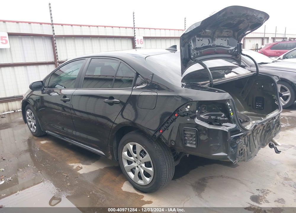 2022 TOYOTA COROLLA LE VIN: 5YFEPMAE1NP381468