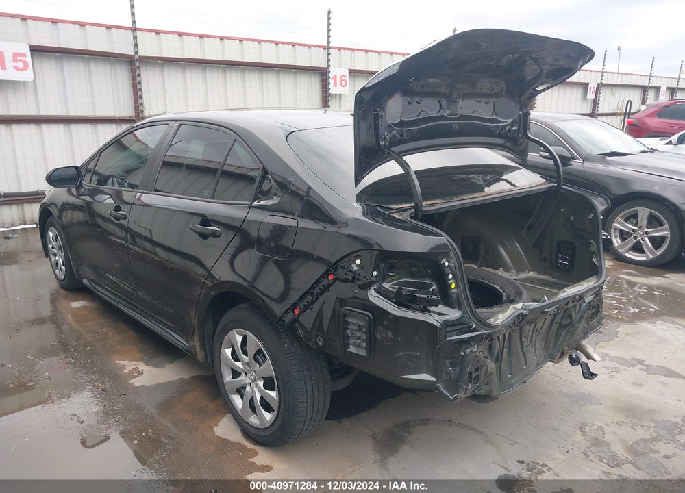 2022 TOYOTA COROLLA LE VIN: 5YFEPMAE1NP381468