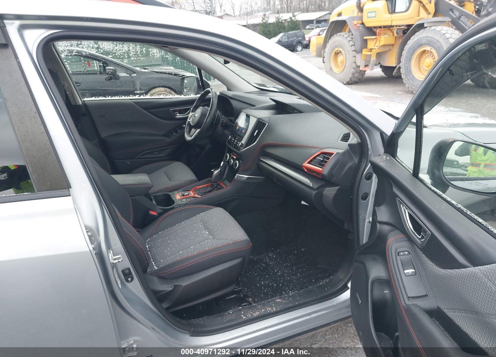 2019 SUBARU FORESTER SPORT VIN: JF2SKAPC9KH593100