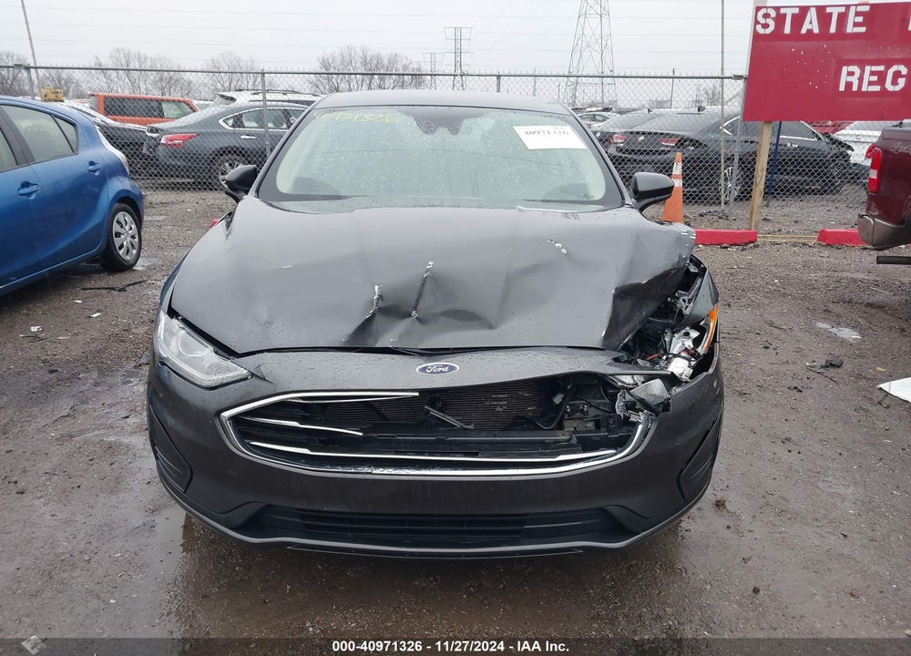 2019 FORD FUSION SE VIN: 3FA6P0HD0KR149806