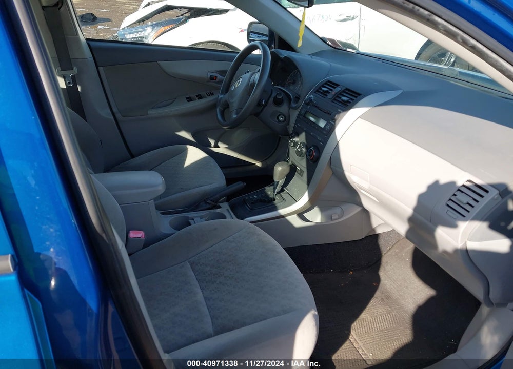 2009 TOYOTA COROLLA LE VIN: JTDBL40EX9J042539