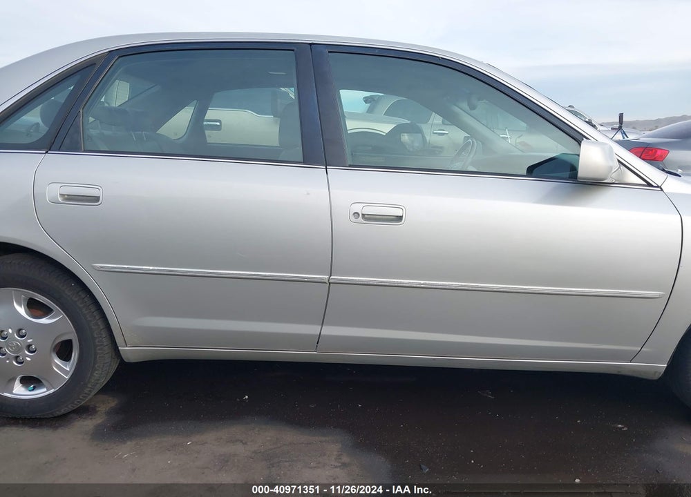 2004 TOYOTA AVALON XLS VIN: 4T1BF28B04U390407