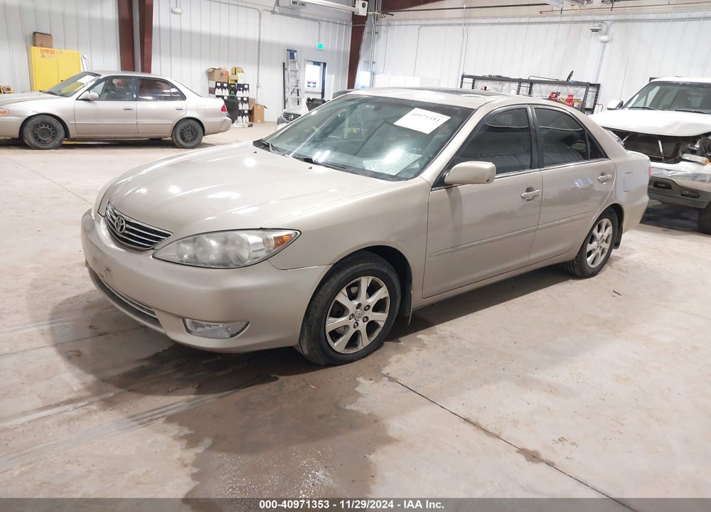 2005 TOYOTA CAMRY XLE VIN: 4T1BE30KX5U617155