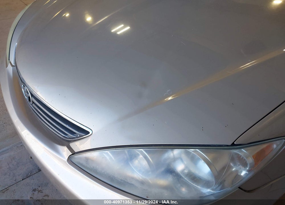 2005 TOYOTA CAMRY XLE VIN: 4T1BE30KX5U617155