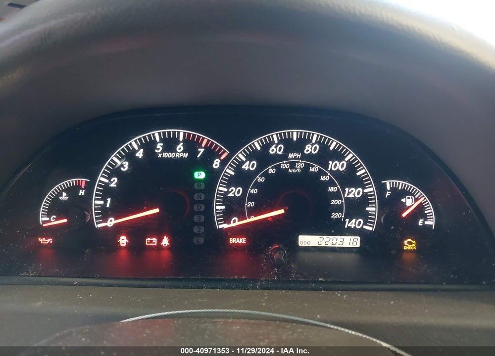 2005 TOYOTA CAMRY XLE VIN: 4T1BE30KX5U617155