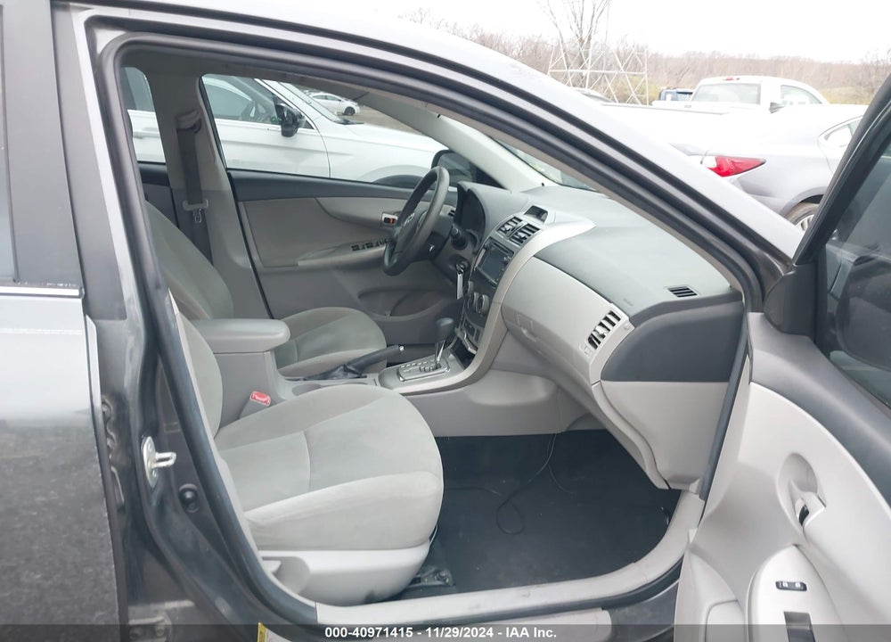 2013 TOYOTA COROLLA LE VIN: 2T1BU4EE0DC109899