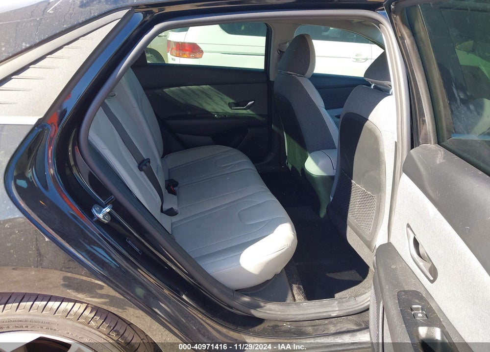 2021 HYUNDAI ELANTRA LIMITED VIN: 5NPLP4AG0MH016171