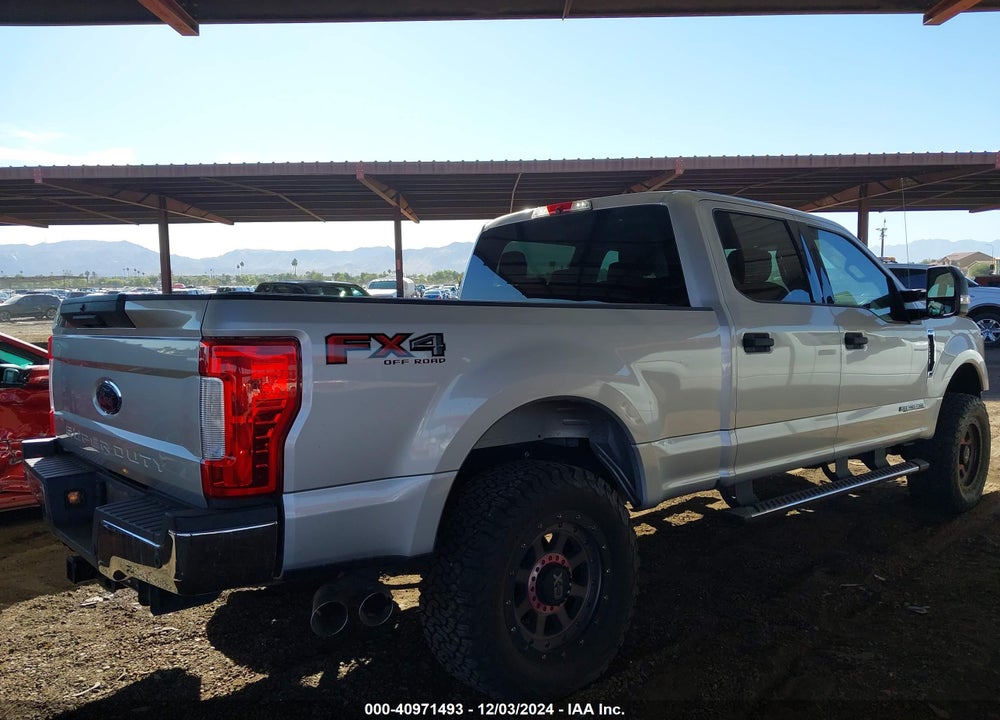 2017 FORD F-250 VIN: 1FT7W2BT1HED51515