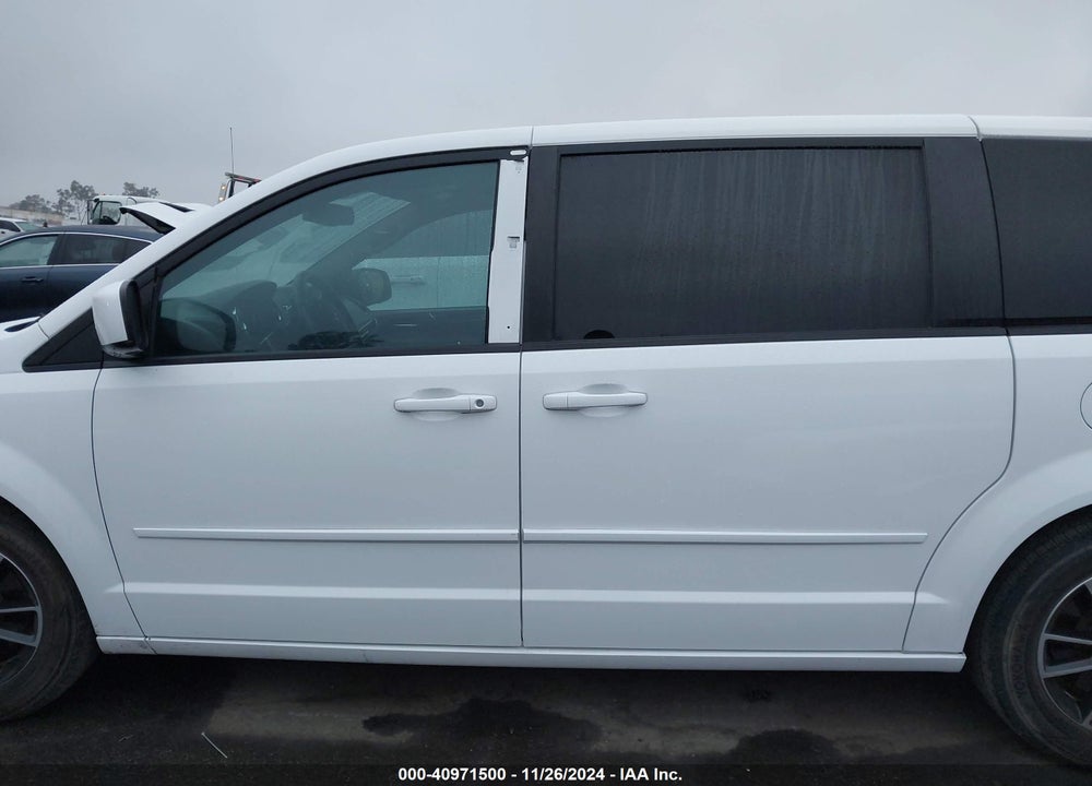 2017 DODGE GRAND CARAVAN SXT VIN: 2C4RDGCG9HR631022