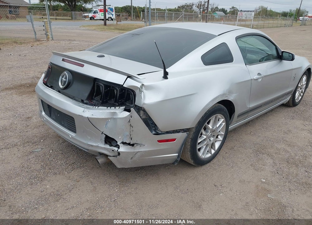 2013 FORD MUSTANG V6 PREMIUM VIN: 1ZVBP8AM2D5282071