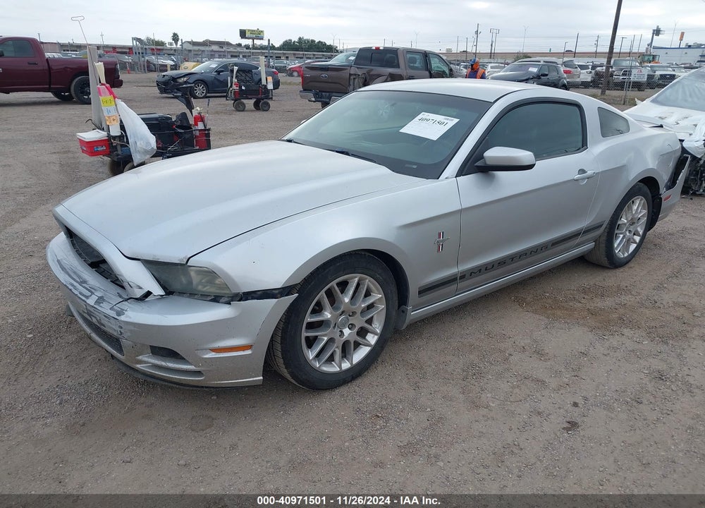2013 FORD MUSTANG V6 PREMIUM VIN: 1ZVBP8AM2D5282071