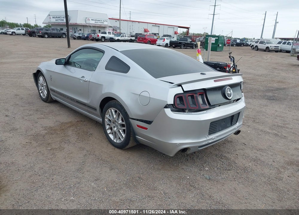 2013 FORD MUSTANG V6 PREMIUM VIN: 1ZVBP8AM2D5282071