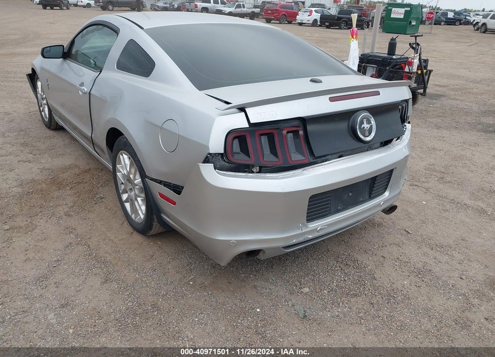 2013 FORD MUSTANG V6 PREMIUM VIN: 1ZVBP8AM2D5282071