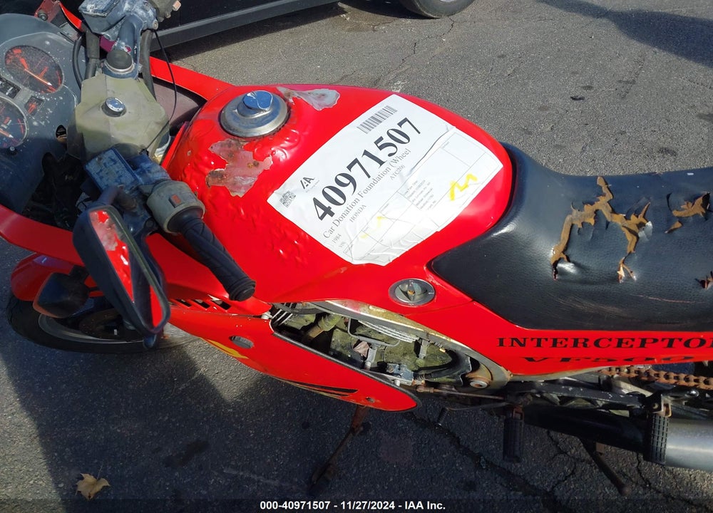 1984 HONDA VF500 F VIN: JH2PC1207EM004174