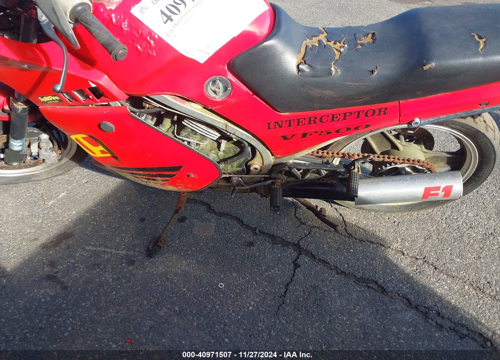 1984 HONDA VF500 F VIN: JH2PC1207EM004174