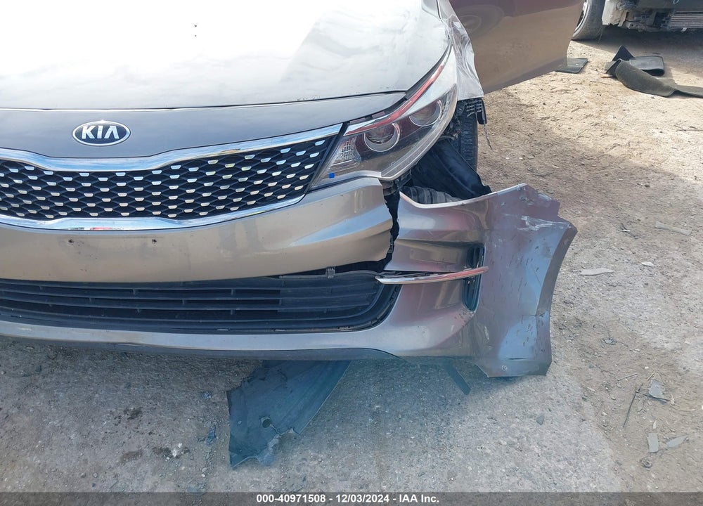 2016 KIA OPTIMA EX VIN: 5XXGU4L32GG100027