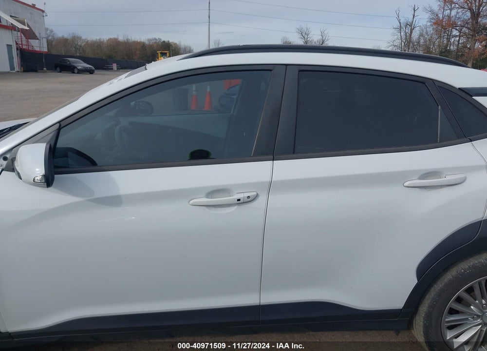 2018 HYUNDAI KONA SEL VIN: KM8K22AA3JU162359