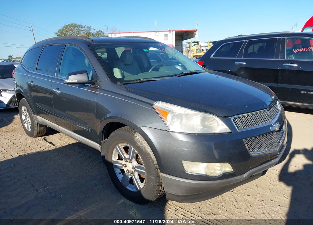 2009 CHEVROLET TRAVERSE LT VIN: 1GNER23D49S148571
