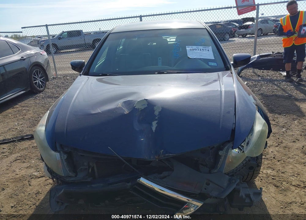 2009 HONDA ACCORD VIN: 1HGCP26889A141005