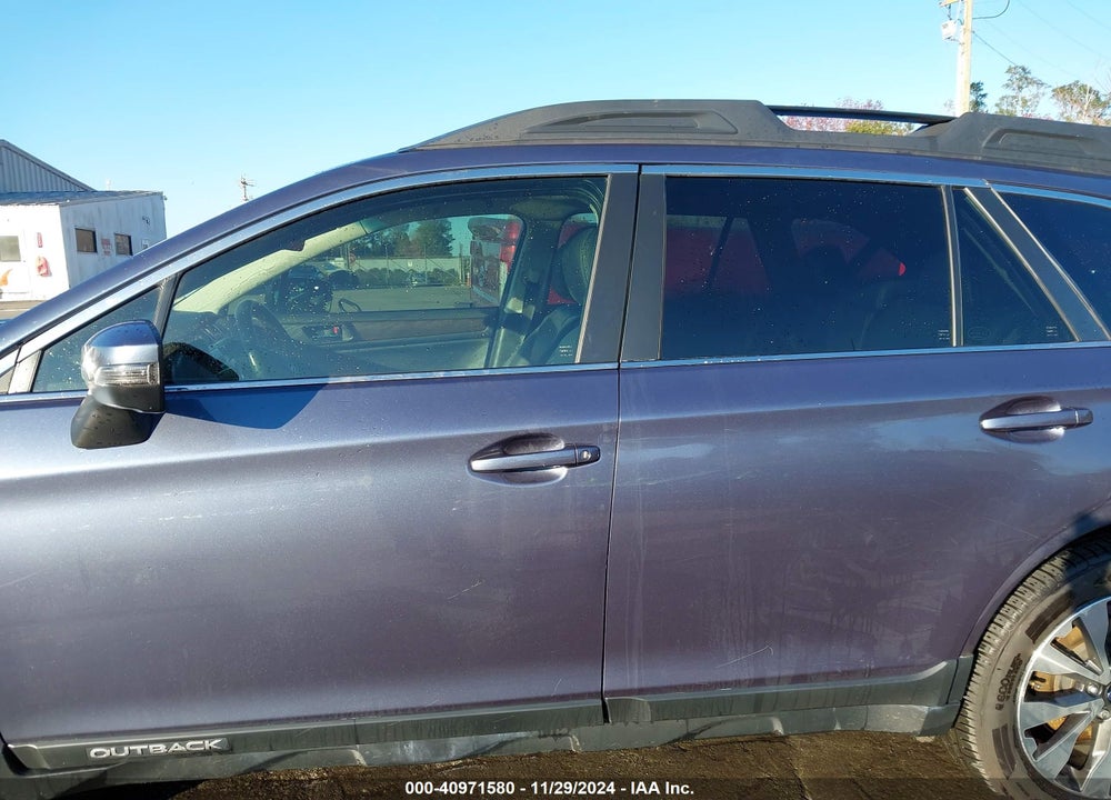 2017 SUBARU OUTBACK 3.6R LIMITED VIN: 4S4BSENC6H3404705