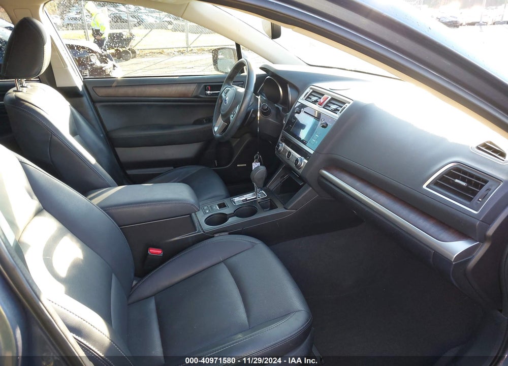 2017 SUBARU OUTBACK 3.6R LIMITED VIN: 4S4BSENC6H3404705