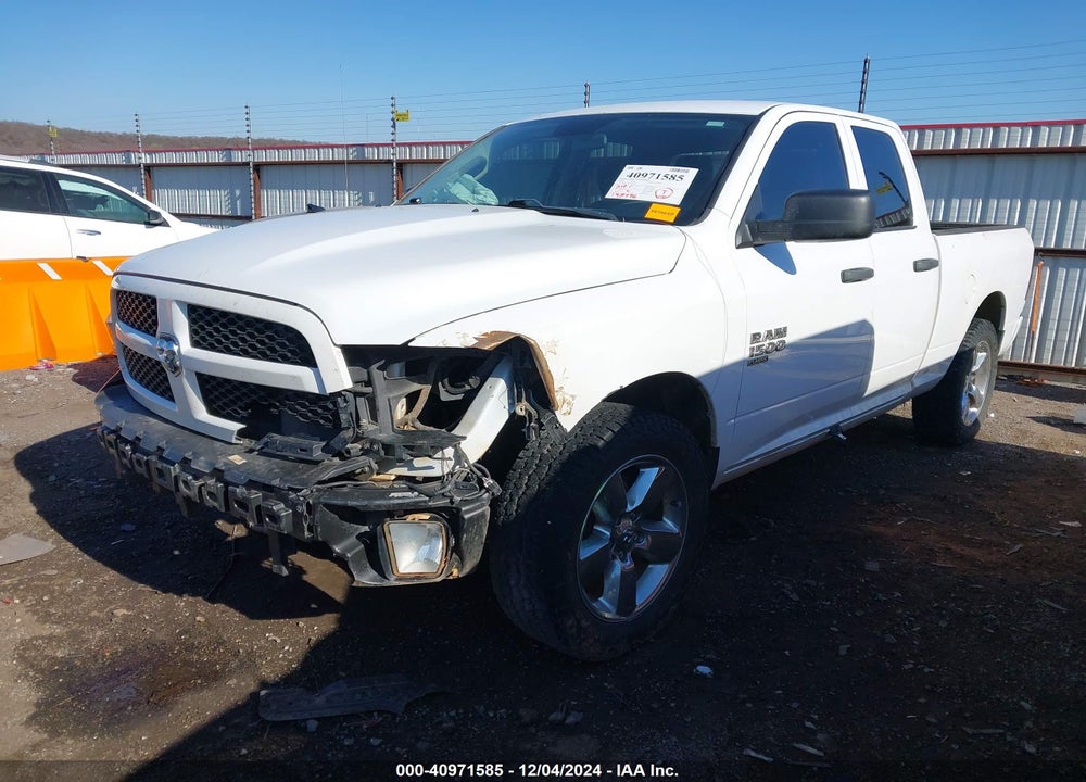 2019 RAM 1500 CLASSIC VIN: 1C6RR7FG5KS747411