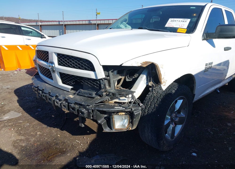 2019 RAM 1500 CLASSIC VIN: 1C6RR7FG5KS747411