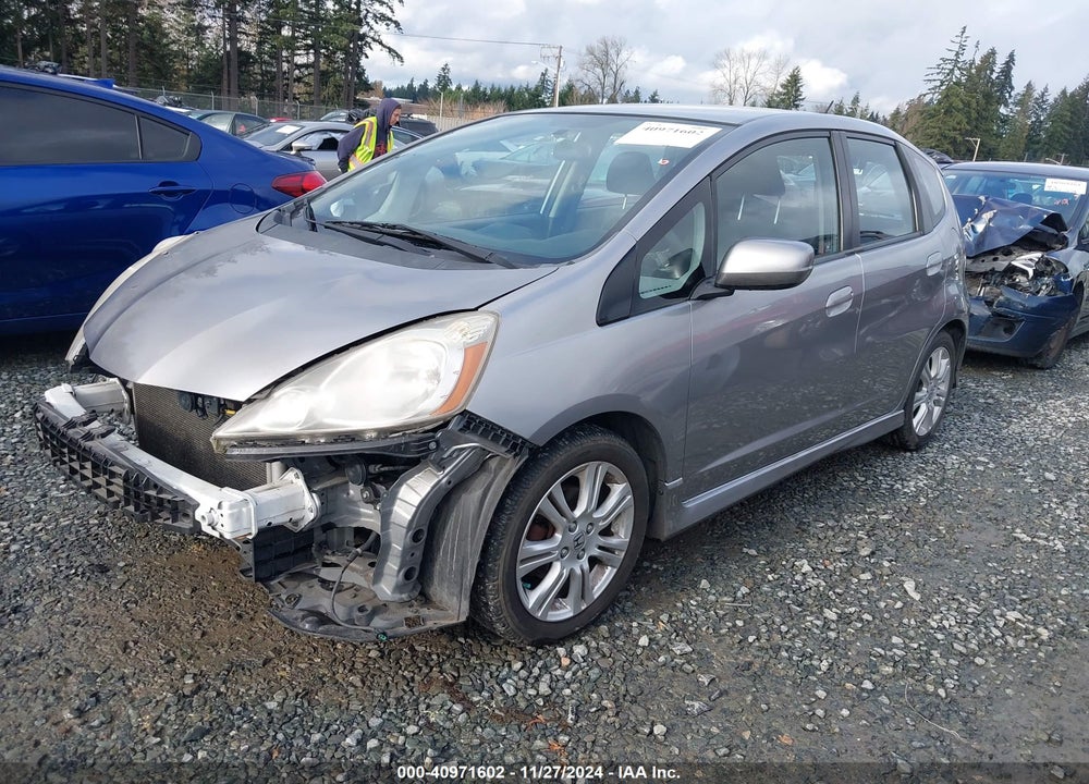 2009 HONDA FIT SPORT VIN: JHMGE88409S005009