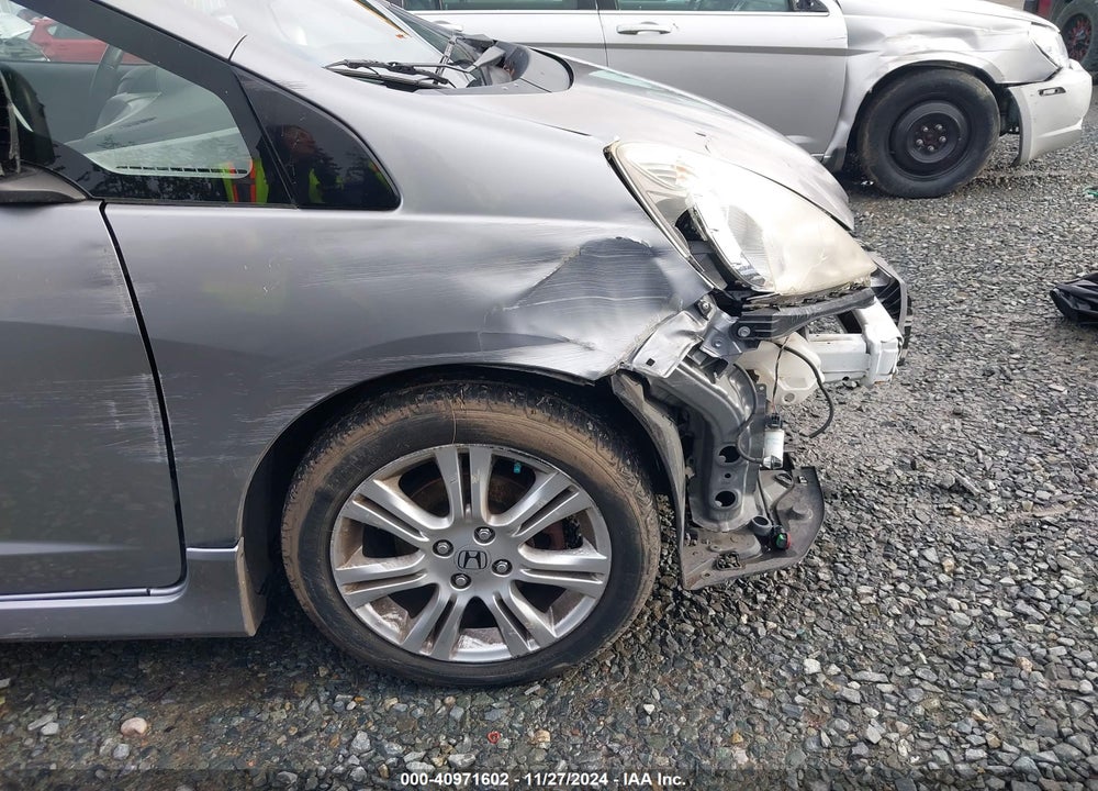 2009 HONDA FIT SPORT VIN: JHMGE88409S005009